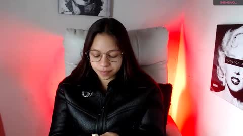 Snapshot of samantharoldan chatting on March 7, 2025, 1:07 pm Samantha online show from March 7, 2025, 1:07 pm