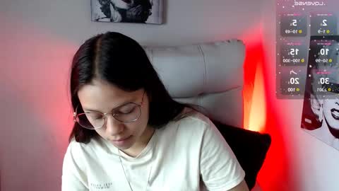Snapshot of samantharoldan chatting on March 8, 2025, 2:08 pm Samantha online show from March 8, 2025, 2:08 pm