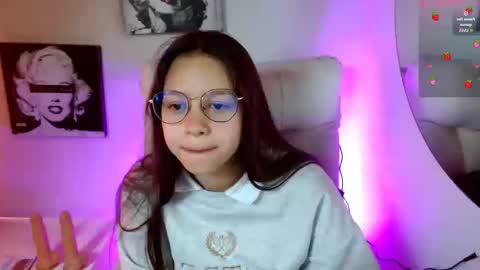 Snapshot of samantharoldan chatting on September 17, 2025, 2:41 pm Samantha online show from September 17, 2025, 2:41 pm