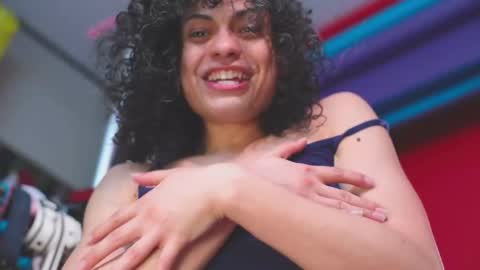 Samantha SayTen online show from October 31, 2025, 6:53 pm