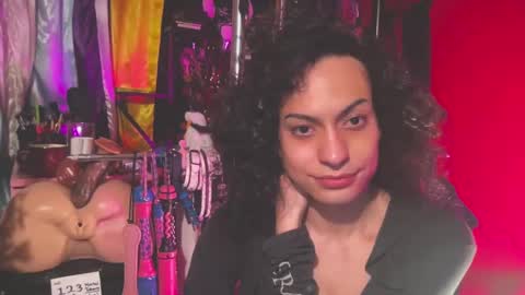 Samantha SayTen online show from November 5, 2025, 3:17 am