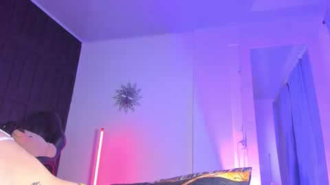 Sam online show from February 25, 2026, 9:35 pm