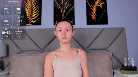 Snapshot of samara_goals chatting on October 13, 2025, 7:36 pm Samara online show from October 13, 2025, 7:36 pm