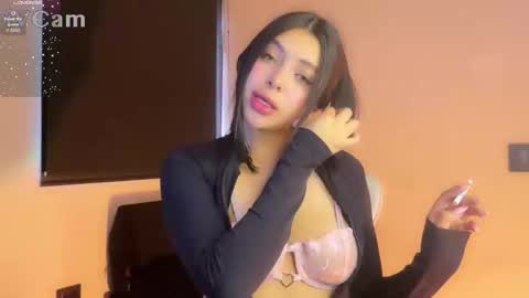 Snapshot of samara_lam chatting on January 30, 2025, 7:37 pm Sammy  online show from January 30, 2025, 7:37 pm