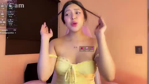 Snapshot of samara_lam chatting on February 23, 2025, 5:01 am Sammy  online show from February 23, 2025, 5:01 am