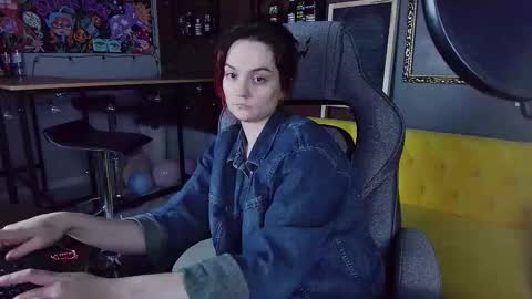 Snapshot of samaralong chatting on September 17, 2025, 7:26 pm Sam online show from September 17, 2025, 7:26 pm