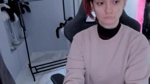 Snapshot of samaralong chatting on November 17, 2025, 9:15 am Sam online show from November 17, 2025, 9:15 am