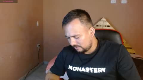 Snapshot of samdread chatting on February 24, 2026, 12:08 am SAM DREAD online show from February 24, 2026, 12:08 am