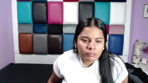 Snapshot of samevanshot chatting on December 28, 2024, 3:37 am samevanshot online show from December 28, 2024, 3:37 am