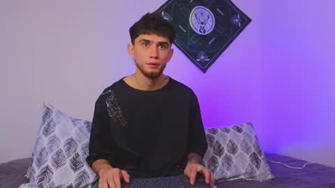 samevansx online show from September 18, 2025, 3:03 pm