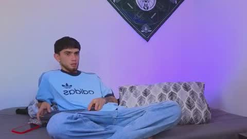 samevansx online show from September 30, 2025, 9:20 pm