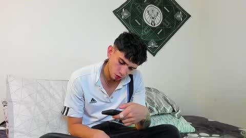 samevansx online show from February 7, 2026, 8:01 pm