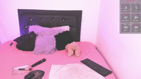 samiacooper25 online show from January 9, 2026, 6:49 am