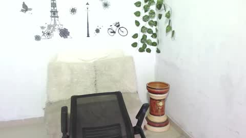 SAMIRA online show from January 5, 2025, 3:23 pm