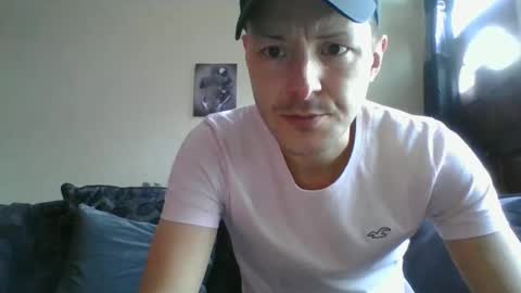 sexy lad looking for fun online show from February 2, 2025, 2:24 pm
