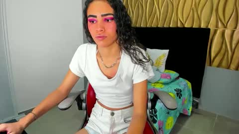 Samantha online show from November 15, 2025, 4:32 am