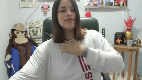 sammy_cute33 online show from January 19, 2026, 1:59 pm