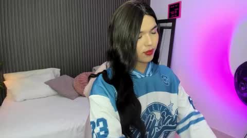 Axel online show from February 22, 2026, 10:30 pm