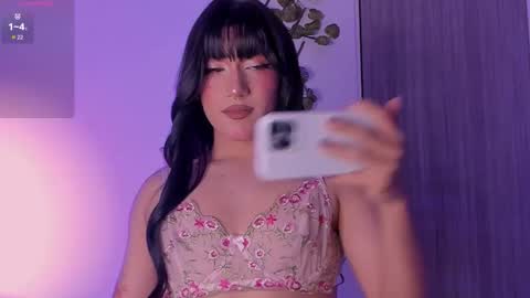 sammycutee online show from October 22, 2025, 4:13 am