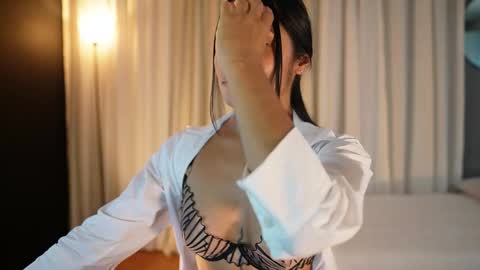 Sam online show from September 14, 2025, 10:42 pm