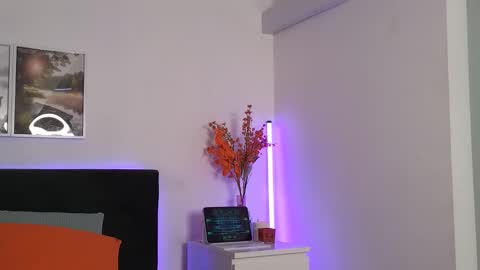 SammyPeeks online show from November 4, 2025, 8:24 am