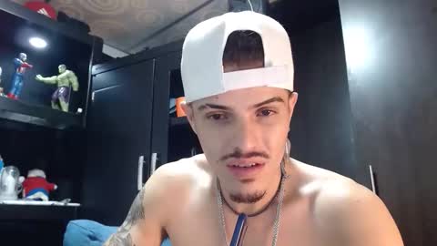 sammy model independiente online show from September 26, 2025, 2:37 am