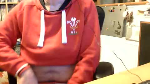 Sam online show from November 26, 2025, 12:11 am