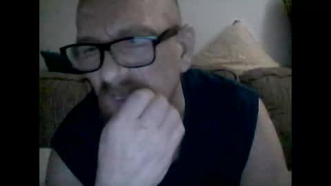 samsmith2471 online show from April 15, 2026, 2:07 am