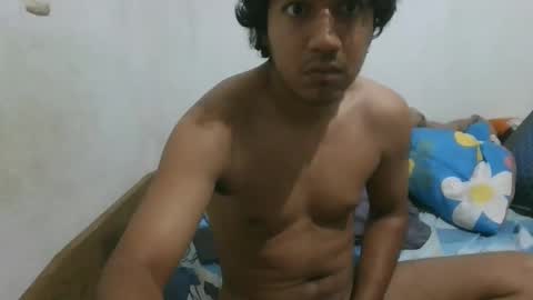 samu194454 online show from December 15, 2025, 2:32 pm