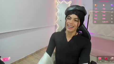 samu_tay online show from June 10, 2026, 5:18 am