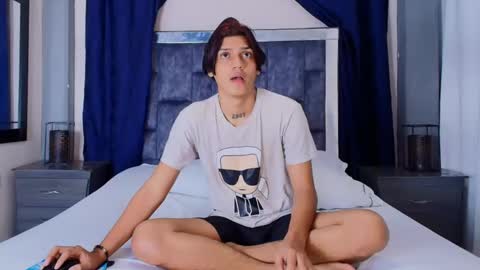 Snapshot of samuel_sincee chatting on January 18, 2025, 6:56 am Samuel Sincee online show from January 18, 2025, 6:56 am