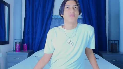 Snapshot of samuel_sincee chatting on January 23, 2025, 4:52 am Samuel Sincee online show from January 23, 2025, 4:52 am