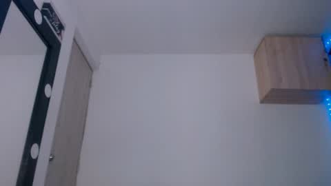   online show from December 11, 2024, 9:52 am