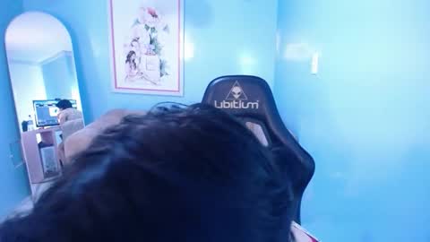 Snapshot of samythomas_t chatting on December 23, 2025, 2:42 am samythomas_t online show from December 23, 2025, 2:42 am