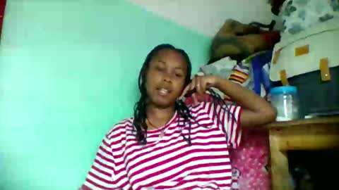 sandra1253099 online show from October 8, 2025, 6:38 pm