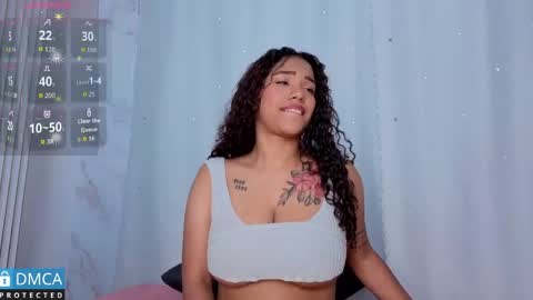Snapshot of sandra_rey_ chatting on May 15, 2026, 7:21 pm Sandra Rey online show from May 15, 2026, 7:21 pm