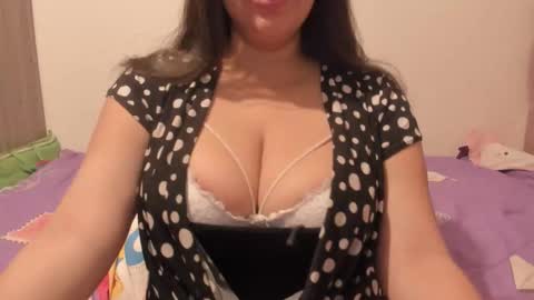 sandraclarkx69 online show from April 2, 2026, 12:36 pm