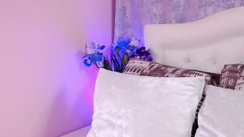 Sandra online show from April 11, 2026, 9:24 am