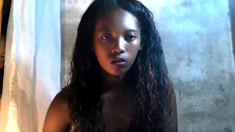 sandrine718 online show from January 7, 2026, 7:00 am