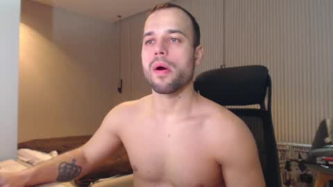 DeAlex online show from March 8, 2025, 11:37 am