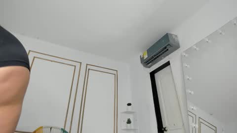 SAM  online show from November 7, 2025, 12:05 pm