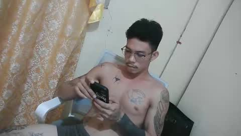 Snapshot of sangre_adamusxxx chatting on April 20, 2026, 12:30 pm sangre_adamusxxx online show from April 20, 2026, 12:30 pm