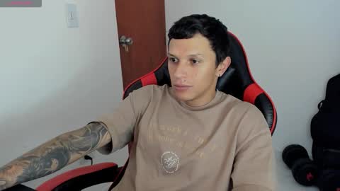 Santi online show from September 14, 2025, 4:06 pm