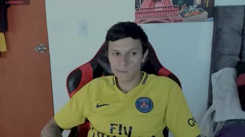 Santi online show from September 28, 2025, 11:43 pm