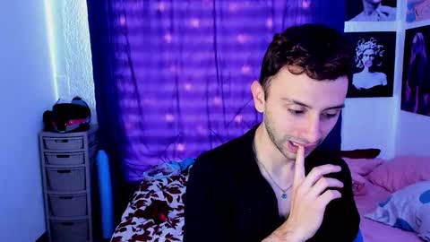 Santi online show from February 8, 2026, 2:53 pm