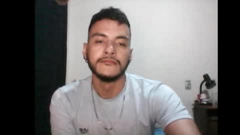 Snapshot of santiexxx chatting on September 25, 2025, 3:10 am santiexxx online show from September 25, 2025, 3:10 am