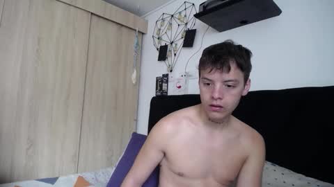 Santii online show from September 14, 2025, 2:27 pm