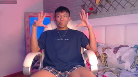 santi online show from December 16, 2025, 2:49 am