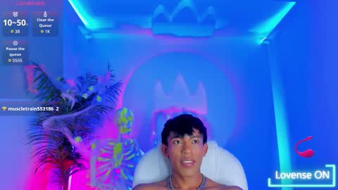 Santii online show from October 30, 2025, 10:32 pm