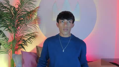 Santii online show from November 23, 2025, 5:18 am